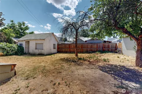 611 SW 3rd St, Pendleton, OR 97801 photo 21