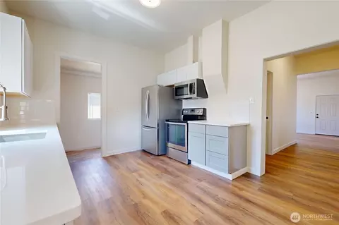 611 SW 3rd St, Pendleton, OR 97801 photo 7