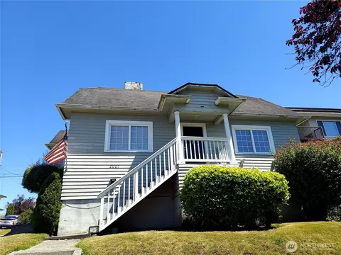 2001 Grand Ave, Everett, WA 98201 photo 5