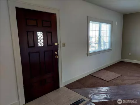 2001 Grand Ave, Everett, WA 98201 photo 24
