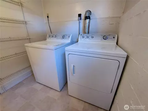 2001 Grand Ave, Everett, WA 98201 photo 25