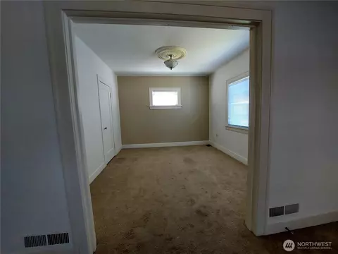 2001 Grand Ave, Everett, WA 98201 photo 16