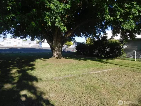 Exterior - 135 N 3rd Ave, Connell, WA 99326 photo 9 of 11