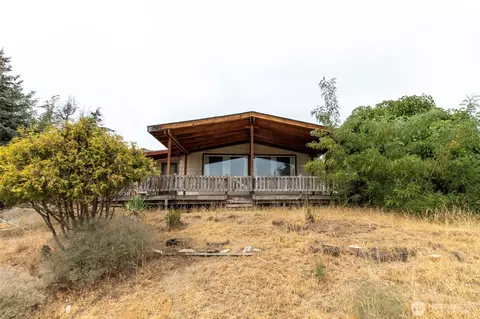 2431 Entiat Way, Entiat, WA 98822