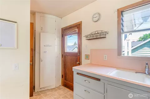1505 Oakes Ave, Everett, WA 98201 photo 18