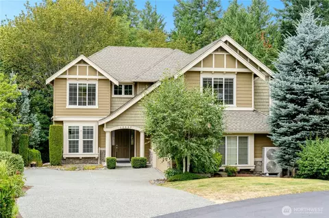 12037 165 Pl NE, Redmond, WA 98052