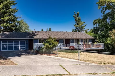 1162 SW 2nd Ave, Oak Harbor, WA 98277