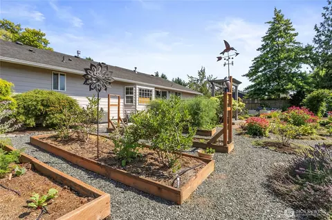 Exterior - 108 Dahlquist Ln, Everson, WA 98247 photo 11 of 17