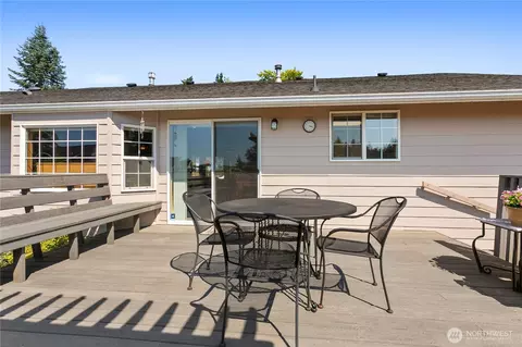Exterior - 108 Dahlquist Ln, Everson, WA 98247 photo 5 of 17