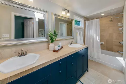 173 37th Ave E, Seattle, WA 98112 photo 24