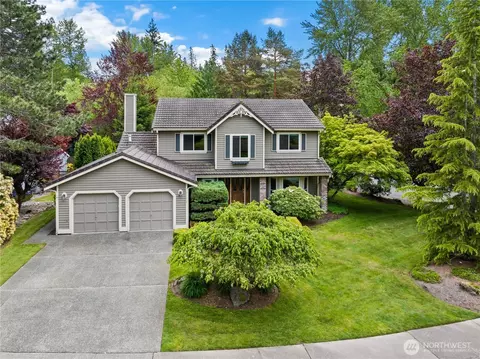 24209 SE 45th St, Issaquah, WA 98029