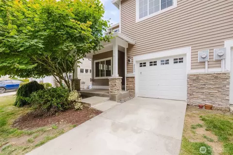 2888 Huntington St, Port Orchard, WA 98366
