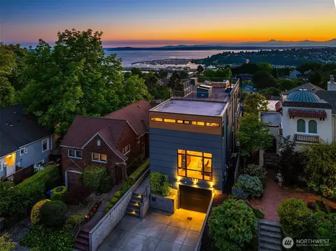 1611 9th Ave W, Seattle, WA 98119