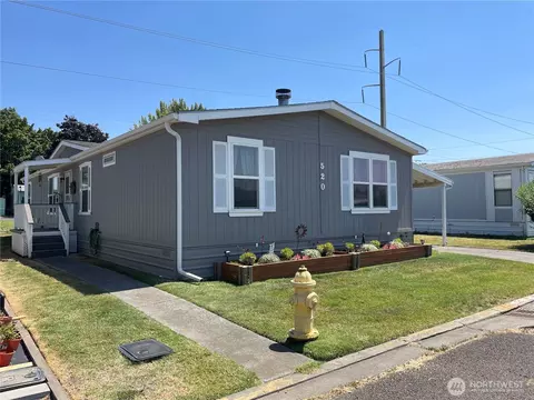 520 Troutdale Ave, College Place, WA 99324