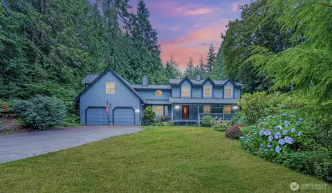 7919 NE Sunnywoods Ln, Kingston, WA 98346