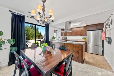 9918 NE 144th Ln #404, Kirkland, WA 98034 photo 9