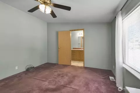 1630 Kimberly Ave, Enumclaw, WA 98022 photo 11