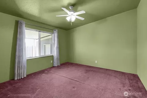 1630 Kimberly Ave, Enumclaw, WA 98022 photo 14
