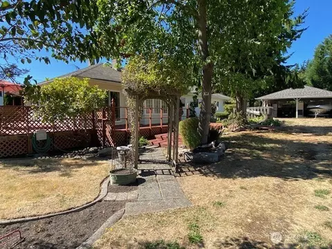 5447 S Shore Dr, Anacortes, WA 98221