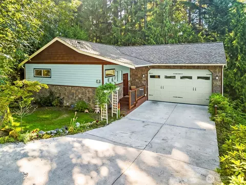 6 Sunflower Cir, Bellingham, WA 98229