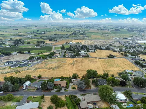 1 Tbd Columbia Hts #LOT 1, Sunnyside, WA 98944