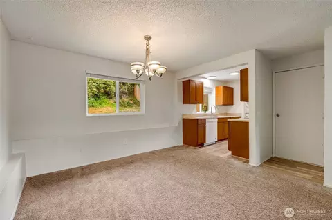 Dining - 6013 W Beech St #A & B, Everett, WA 98203 photo 2 of 3