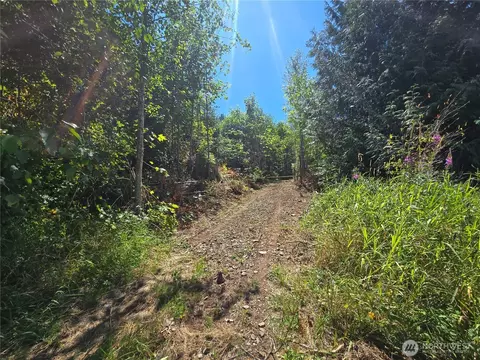 0 0 Highland Valley Rd, Morton, WA 98356