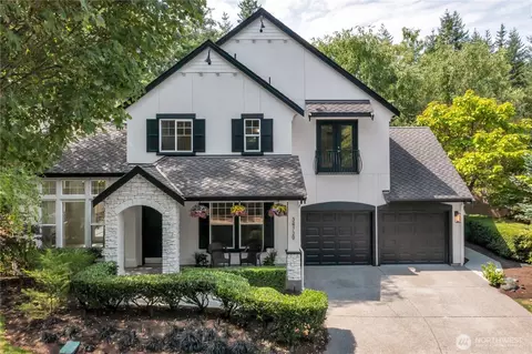 34729 SE Garden Ct, Snoqualmie, WA 98065