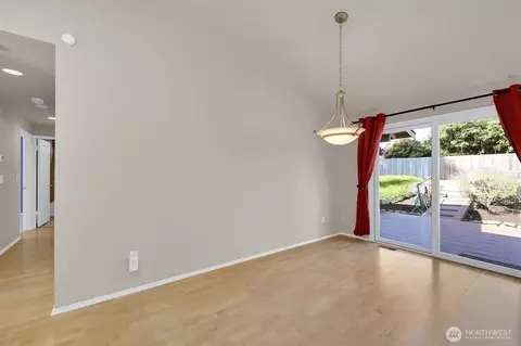 7920 E Glen Dr, Everett, WA 98203 photo 7