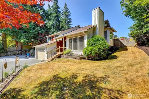 7920 E Glen Dr, Everett, WA 98203 photo 3