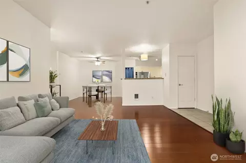 14714 Admiralty Way #A318, Lynnwood, WA 98087