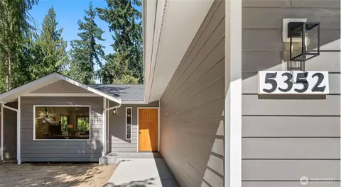 5352 Island Way, Langley, WA 98260