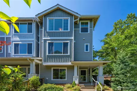 6558 High Point Dr SW, Seattle, WA 98126