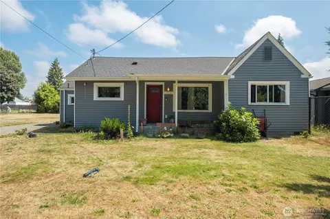 1016 Ash Ave, Marysville, WA 98270