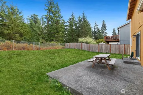 Exterior - 23201 40th Ave E, Spanaway, WA 98387 photo 6 of 6