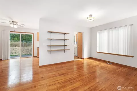 Living - 23201 40th Ave E, Spanaway, WA 98387 photo 2 of 8