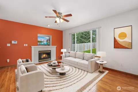 Living - 23201 40th Ave E, Spanaway, WA 98387 photo 4 of 8