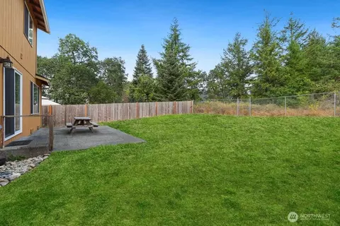 Exterior - 23201 40th Ave E, Spanaway, WA 98387 photo 5 of 6