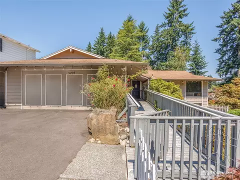 5707 173rd Pl SW, Lynnwood, WA 98037