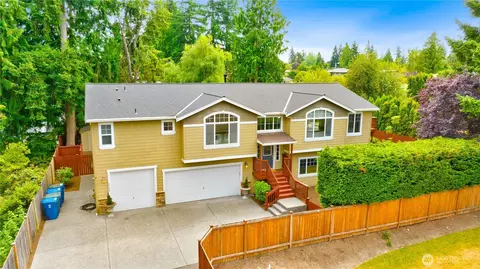 7724 203rd St SW, Edmonds, WA 98026