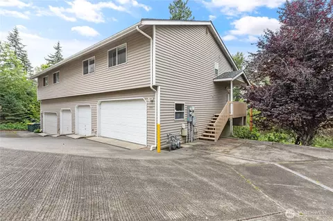 1907 E Sunset Dr, Bellingham, WA 98226