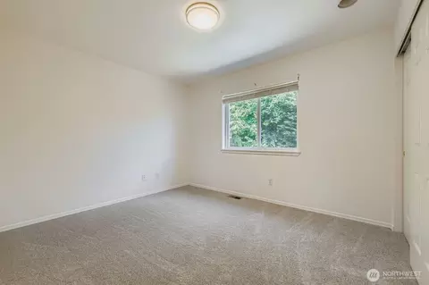 Bedroom - 2827 191st Pl SE, Bothell, WA 98012 photo 6 of 8