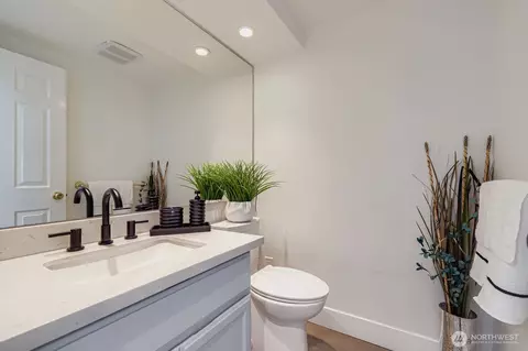 Bath - 2827 191st Pl SE, Bothell, WA 98012 photo 1 of 4