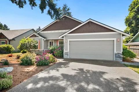 32075 Commercial St, Carnation, WA 98014