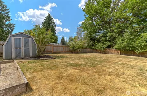 Exterior - 10141 NE 202nd St, Bothell, WA 98011 photo 3 of 7