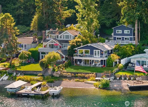 1814 W Lake Sammamish Pkwy NE, Bellevue, WA 98008