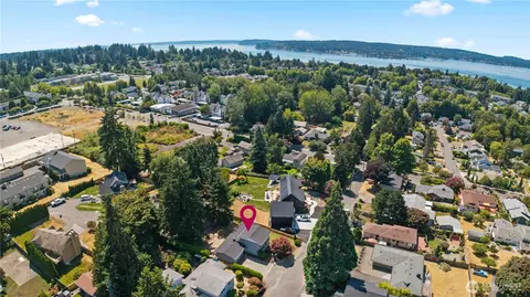 8320 24th St W, University Place, WA 98466
