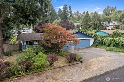 7010 148th St E, Puyallup, WA 98375