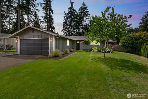 12422 135th Street Ct E, Puyallup, WA 98374
