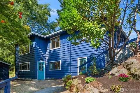 8139 14th Ave SW, Seattle, WA 98106
